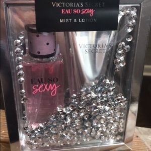 EAU SO Sexy Gift Set